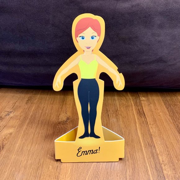EMMA WIGGLE The Wiggles Dress Up Emma Paper Doll & Clothing Wardrobe Dressups - Picture 3 of 11